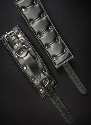 Mr. S Fetters Leather Padded Ankle Restraints Black