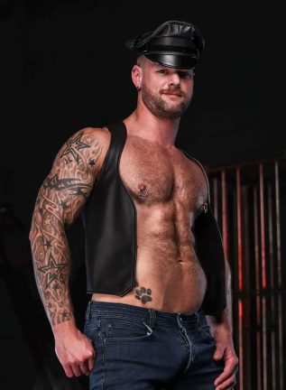 Mr. S Leather Berlin Bar Vest Long